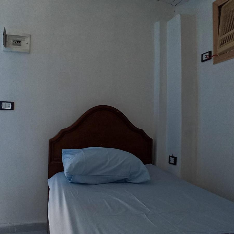 After Five House Hostel Дахаб Екстериор снимка