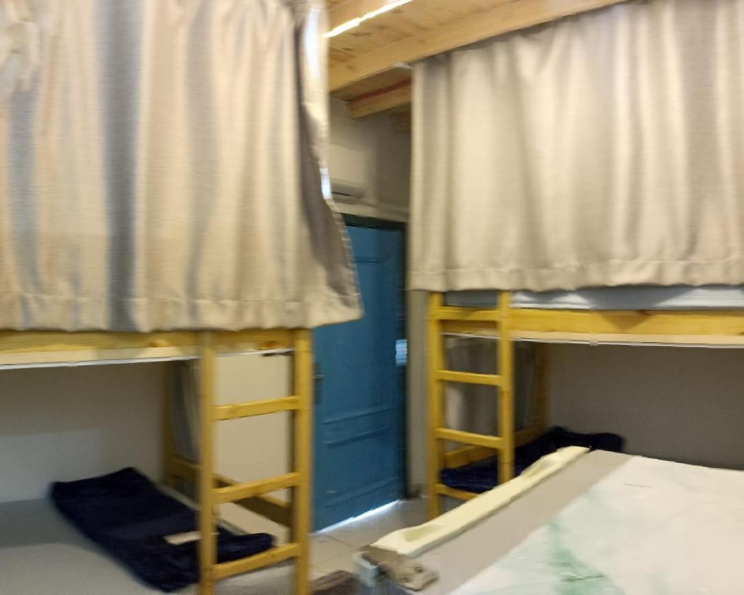 After Five House Hostel Дахаб Екстериор снимка